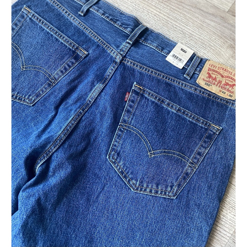 NEW Mens Levi's Dark Denim Relaxed Fit Boot Cut Blue Jeans Size 40x30 NWT - Picture 6 of 7
